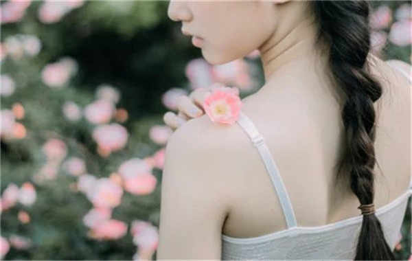 丰城香港胎儿多大能鉴定性别(香港抽血验男女预约) 丰城香港胎儿多大能鉴定性别(香港抽血验男女预约)